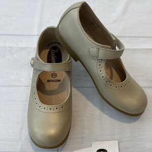 FootMates Dress Shoes - Metallic Cream